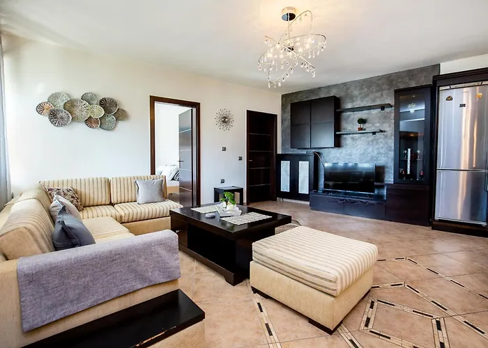 Aura House Apartament