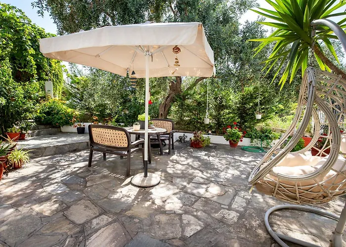 Apartament Aura House *