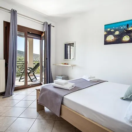 Aura House Apartmán