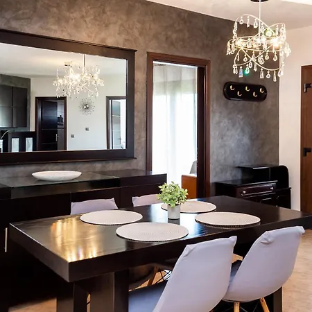 Apartmán Aura House